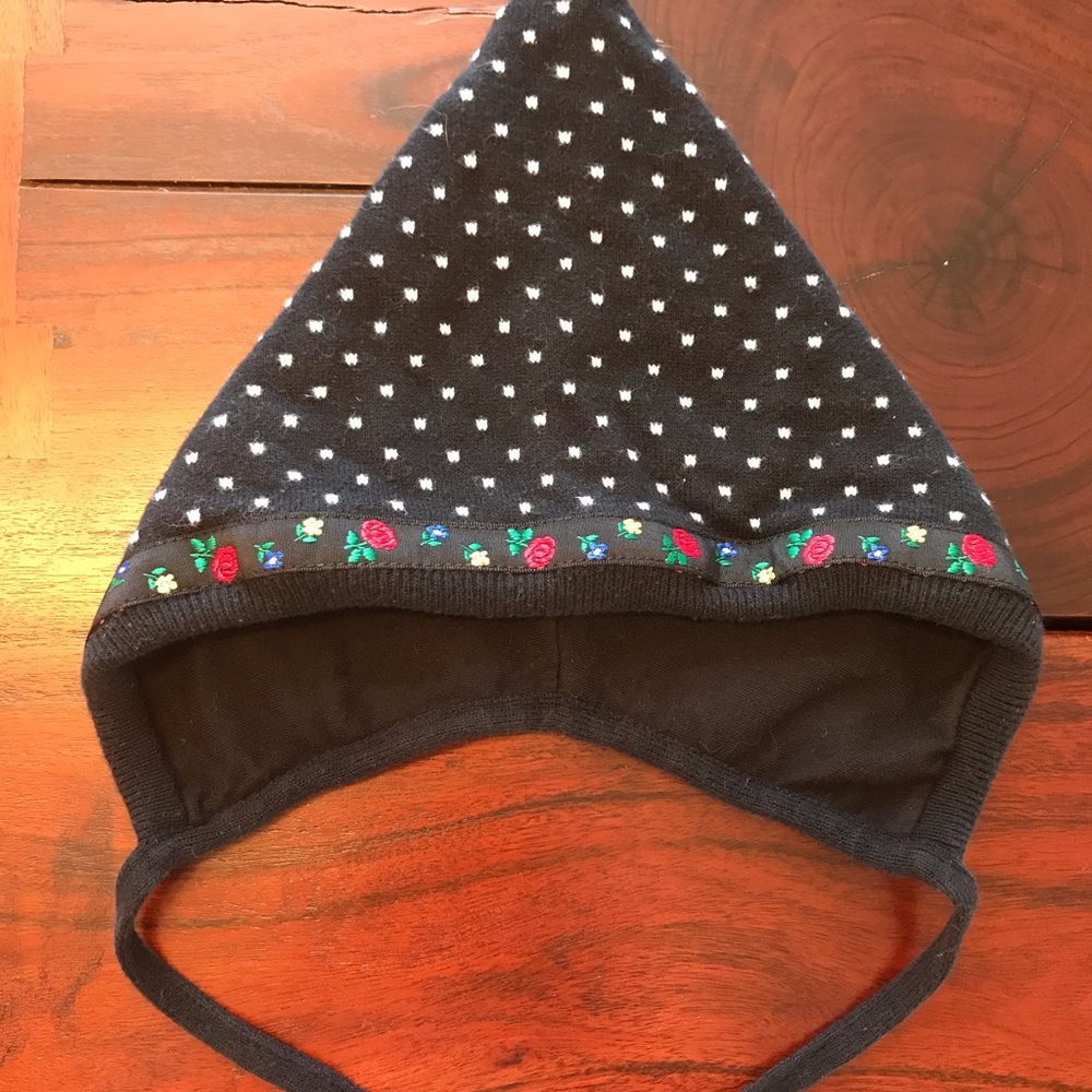 XS Hanna Andersson gnome hat (3-12 months)